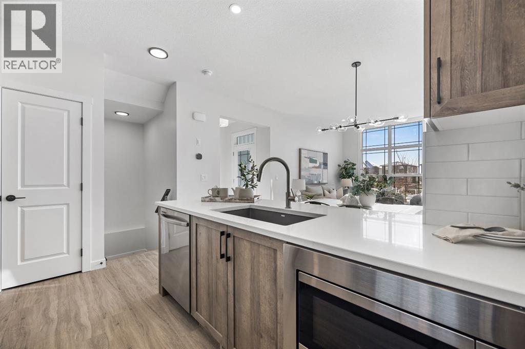 2214 Bayview Drive Sw, Airdrie, Alberta  T4B 5K1 - Photo 13 - A2272878