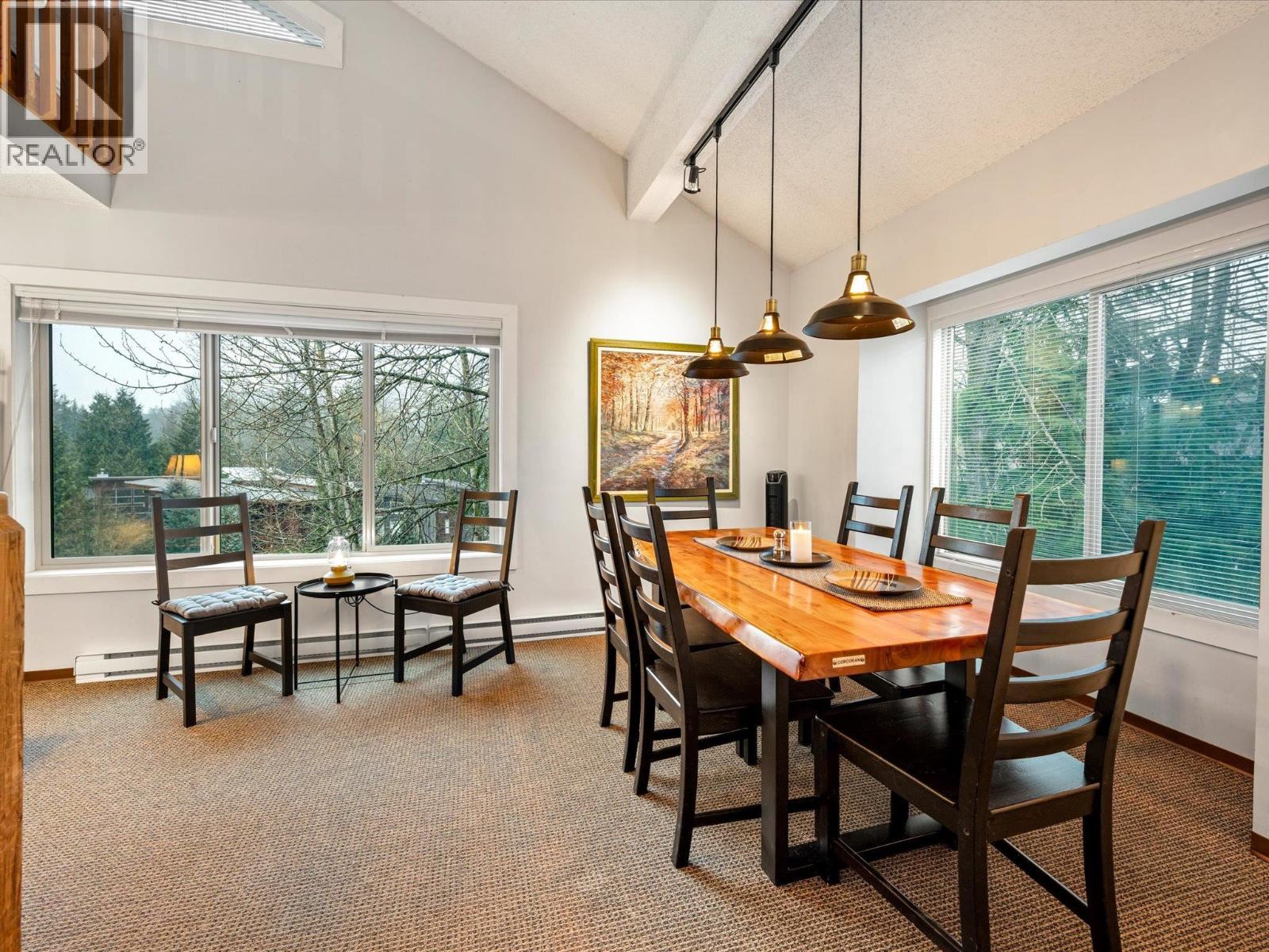 320 2021 Karen Crescent, Whistler, British Columbia  V8E 0H1 - Photo 10 - R3072658