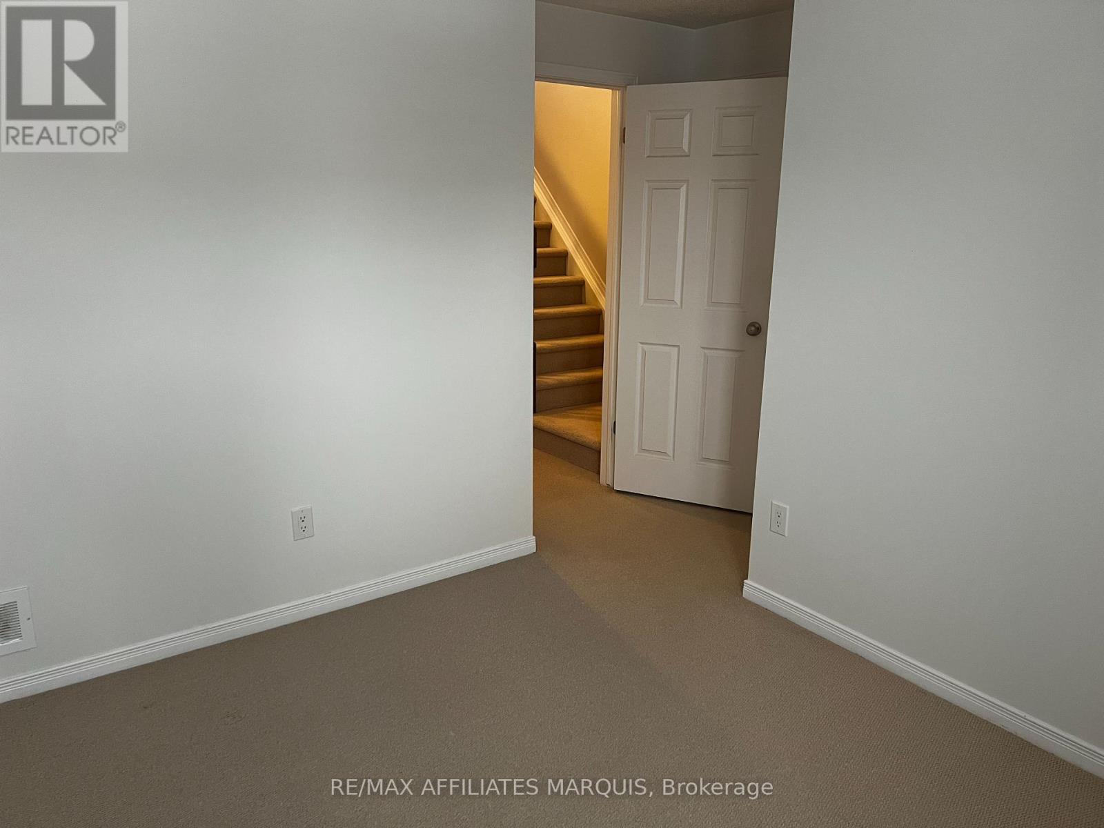 276 Fir Lane, North Grenville, Ontario  K0G 1J0 - Photo 10 - X12508926