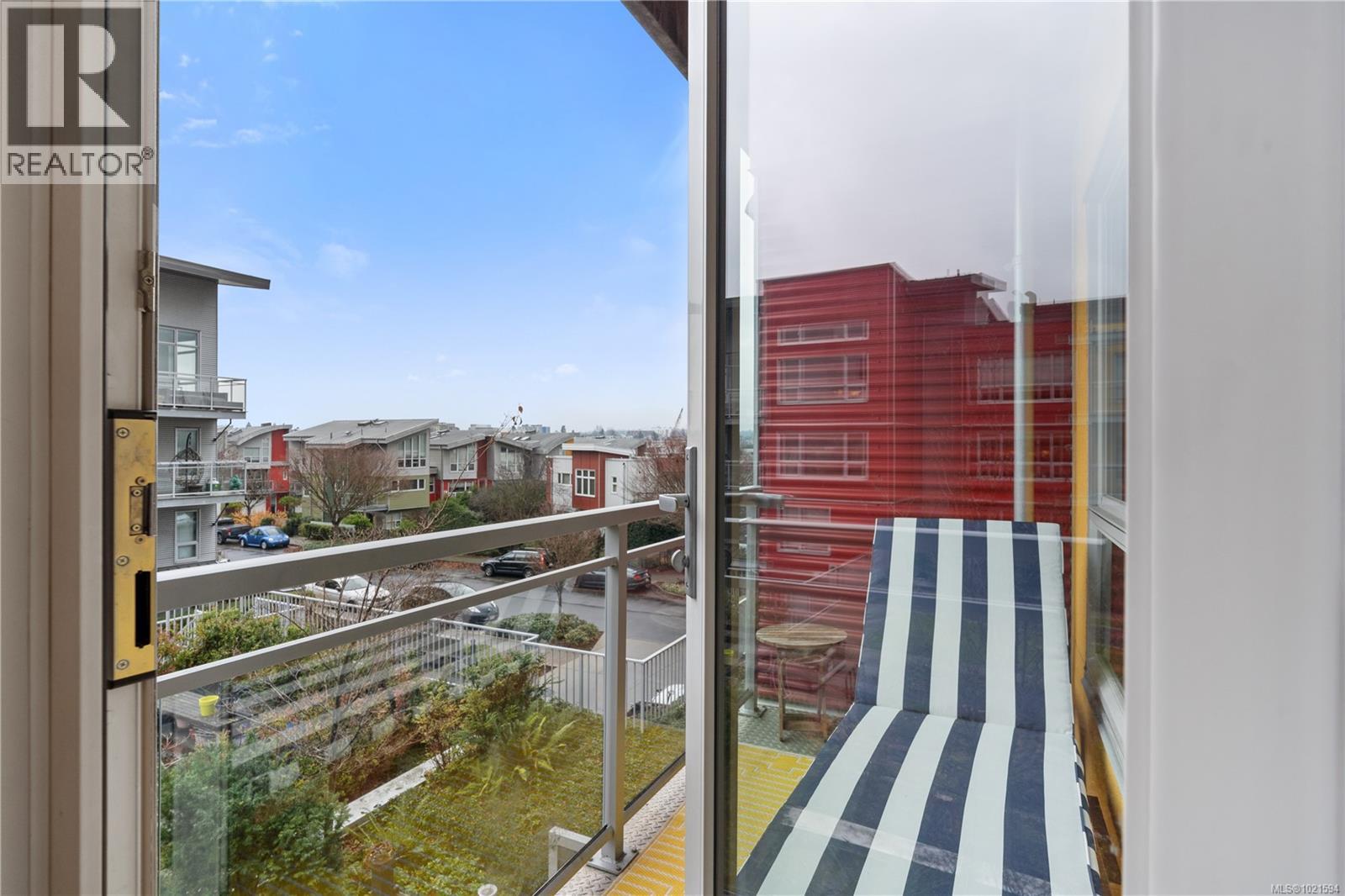 211 785 Tyee Rd, Victoria, British Columbia  V9A 0G2 - Photo 17 - 1021594