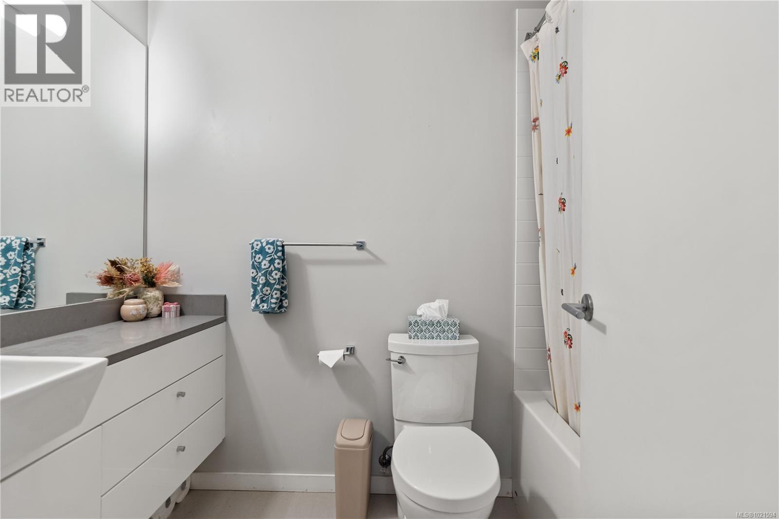 211 785 Tyee Rd, Victoria, British Columbia  V9A 0G2 - Photo 14 - 1021594