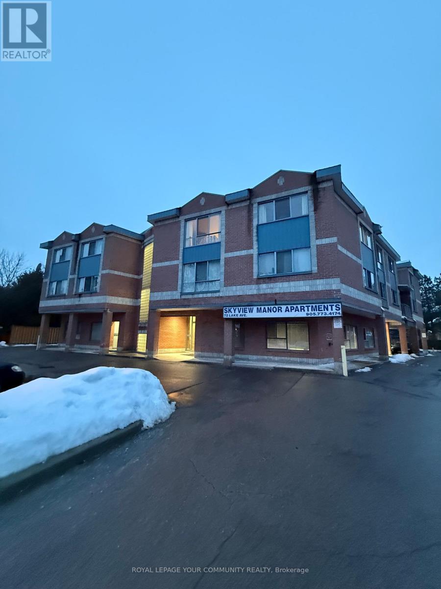 201 - 72 LAKE AVENUE, Richmond Hill, Ontario