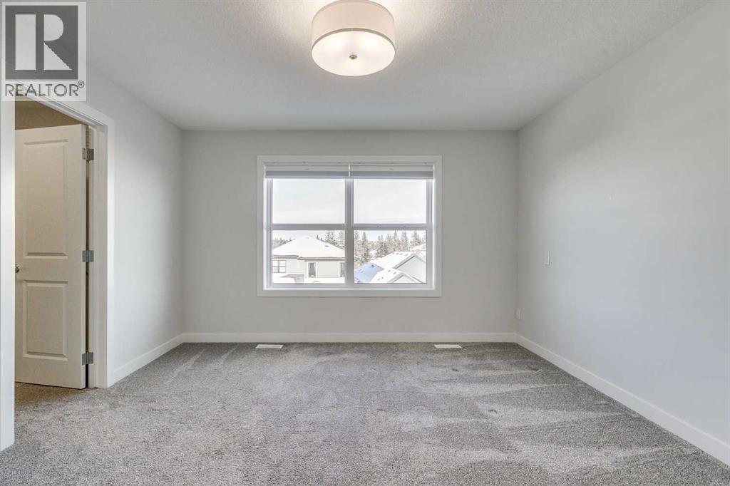 819 Shawnee Terrace Sw, Calgary, Alberta  T2Y 0T4 - Photo 33 - A2255503