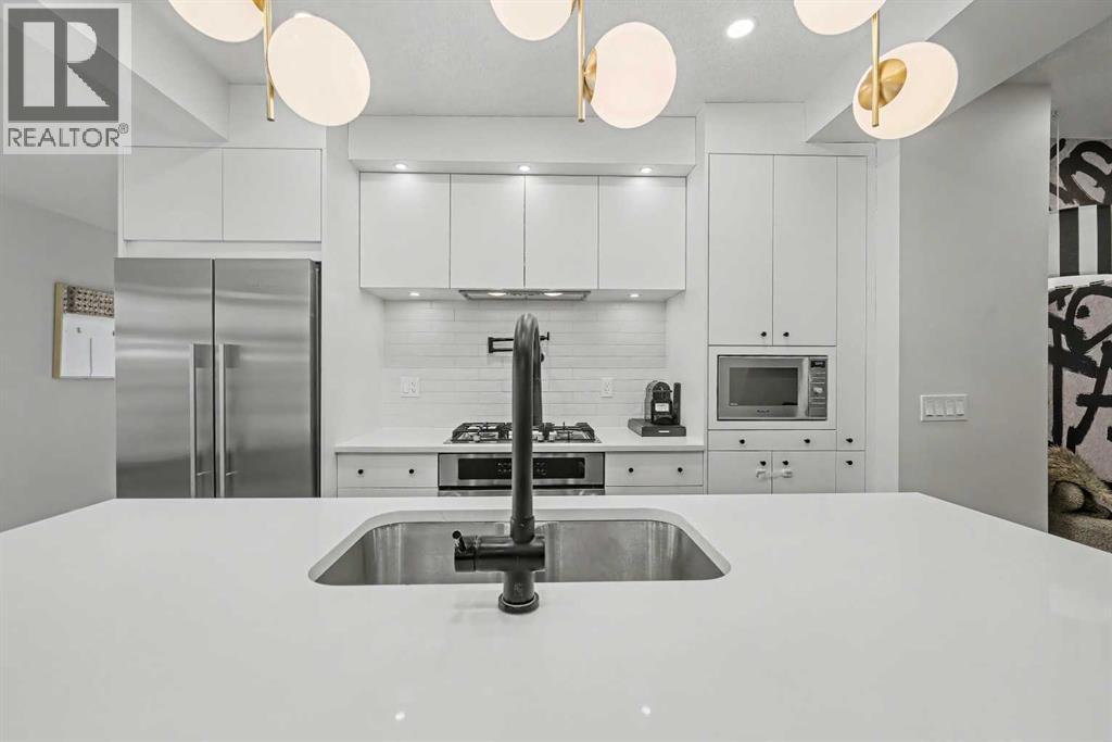 835 18 Avenue Nw, Calgary, Alberta  T2M 0V4 - Photo 10 - A2273536