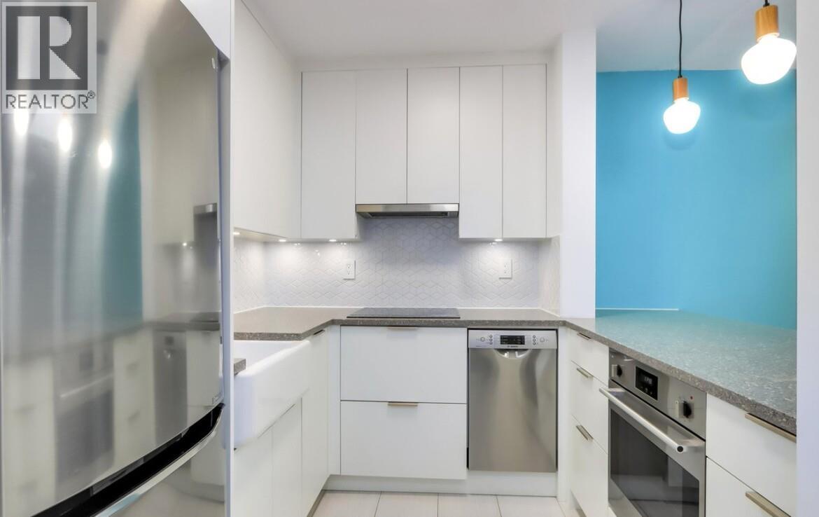 303 1545 E 2nd Avenue, Vancouver, British Columbia V5N 1C8 - Photo 1 - R3059098