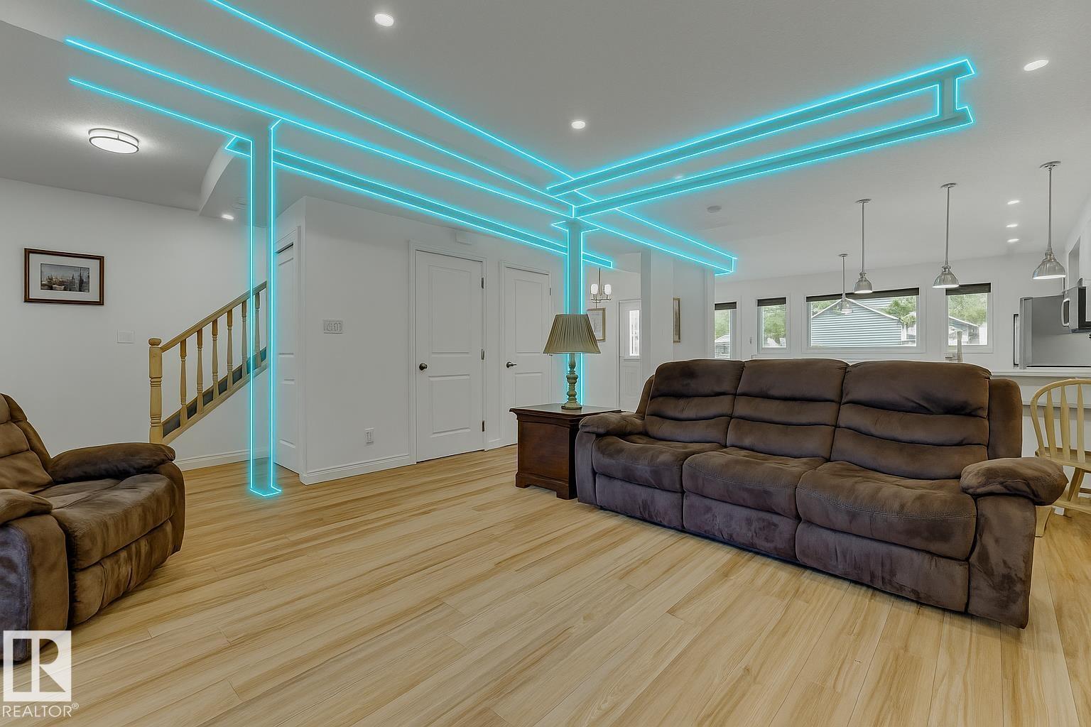 11306 89 St Nw, Edmonton, Alberta  T5B 3T6 - Photo 8 - E4455473