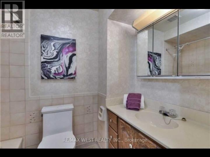 Bsmt - 18 Linkdale Road, Brampton, Ontario  L6V 2Y4 - Photo 20 - W12608374