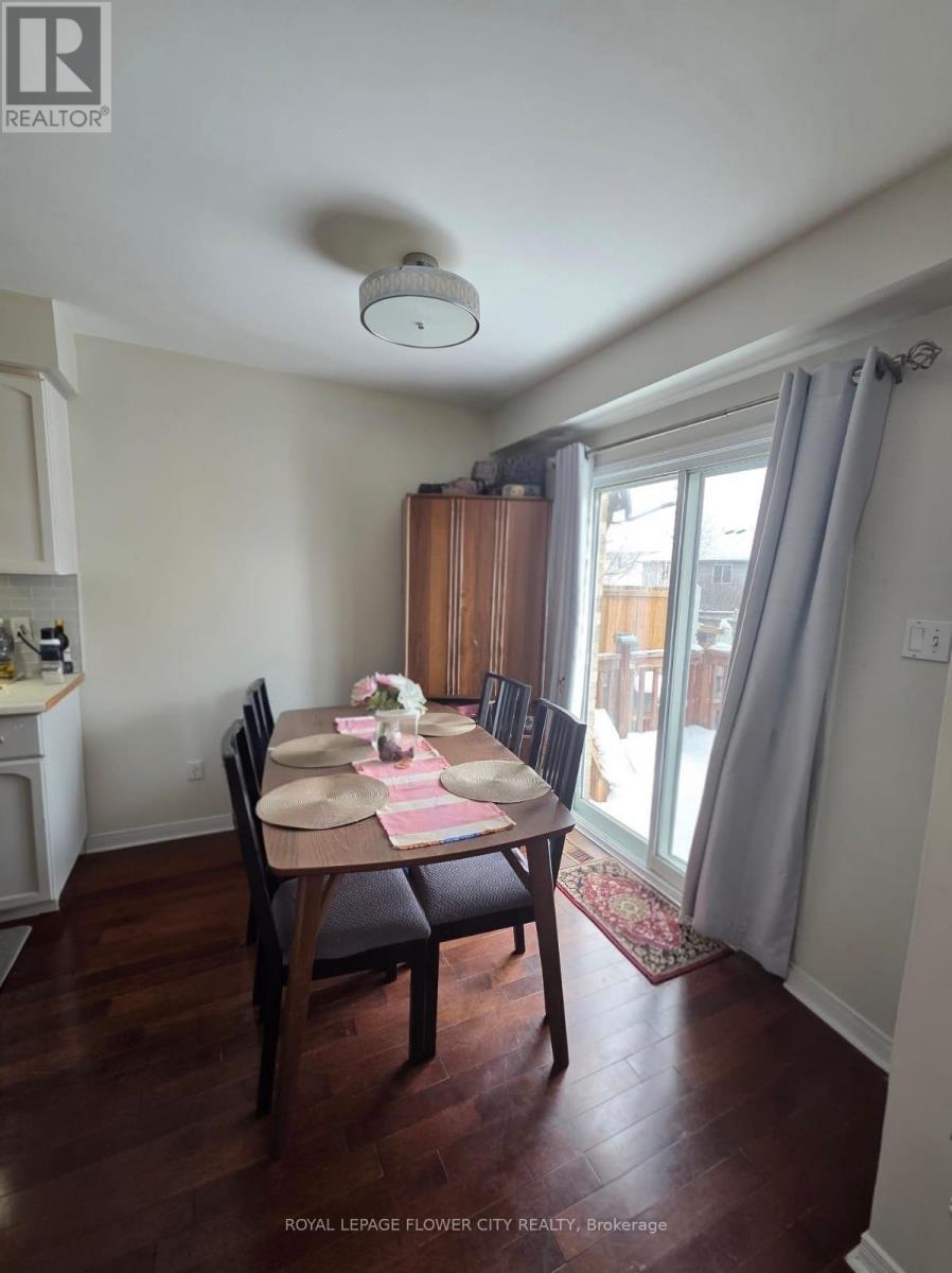 53 Bush Clover Crescent, Kitchener, Ontario  N2E 3P8 - Photo 9 - X12608364