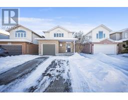 53 BUSH CLOVER CRESCENT, Kitchener, Ontario