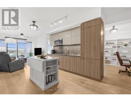 805 - 21 PARK STREET E