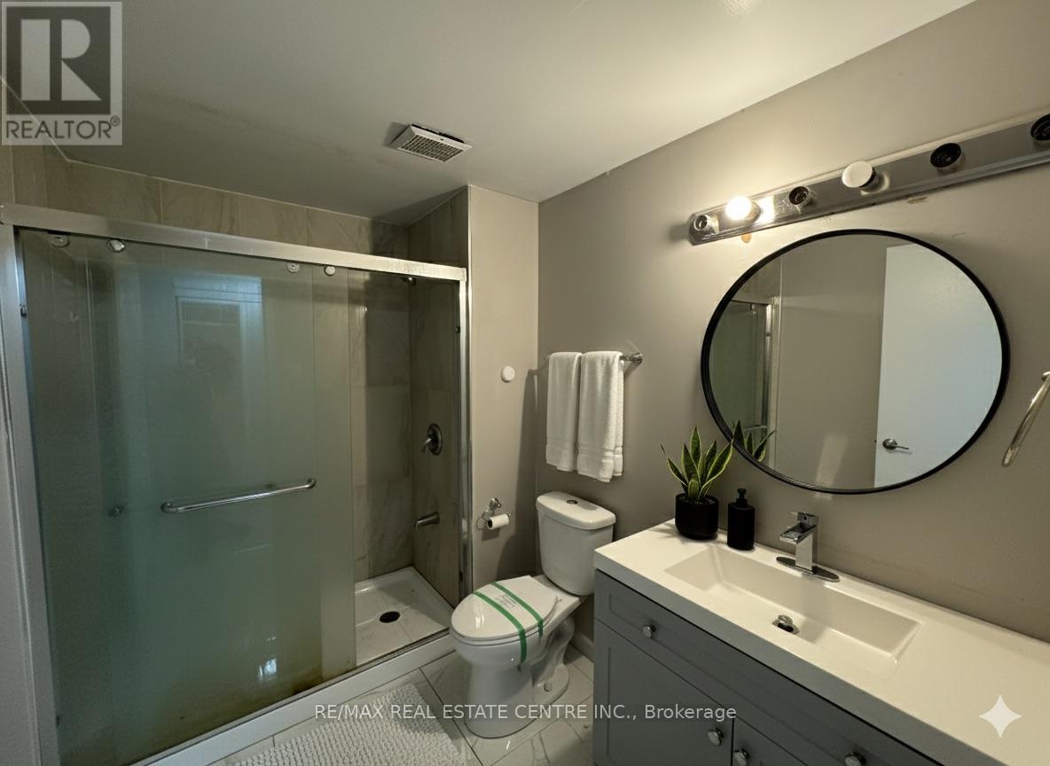 Photo 26 of 32 for 34 - 190 Fleming Drive