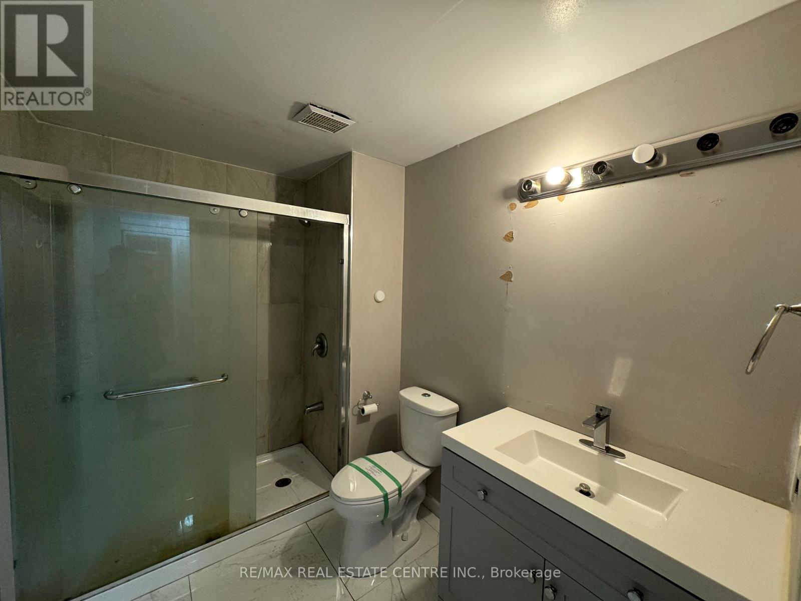 34 - 190 Fleming Drive, London East, Ontario  N5V 5B8 - Photo 27 - X12270892