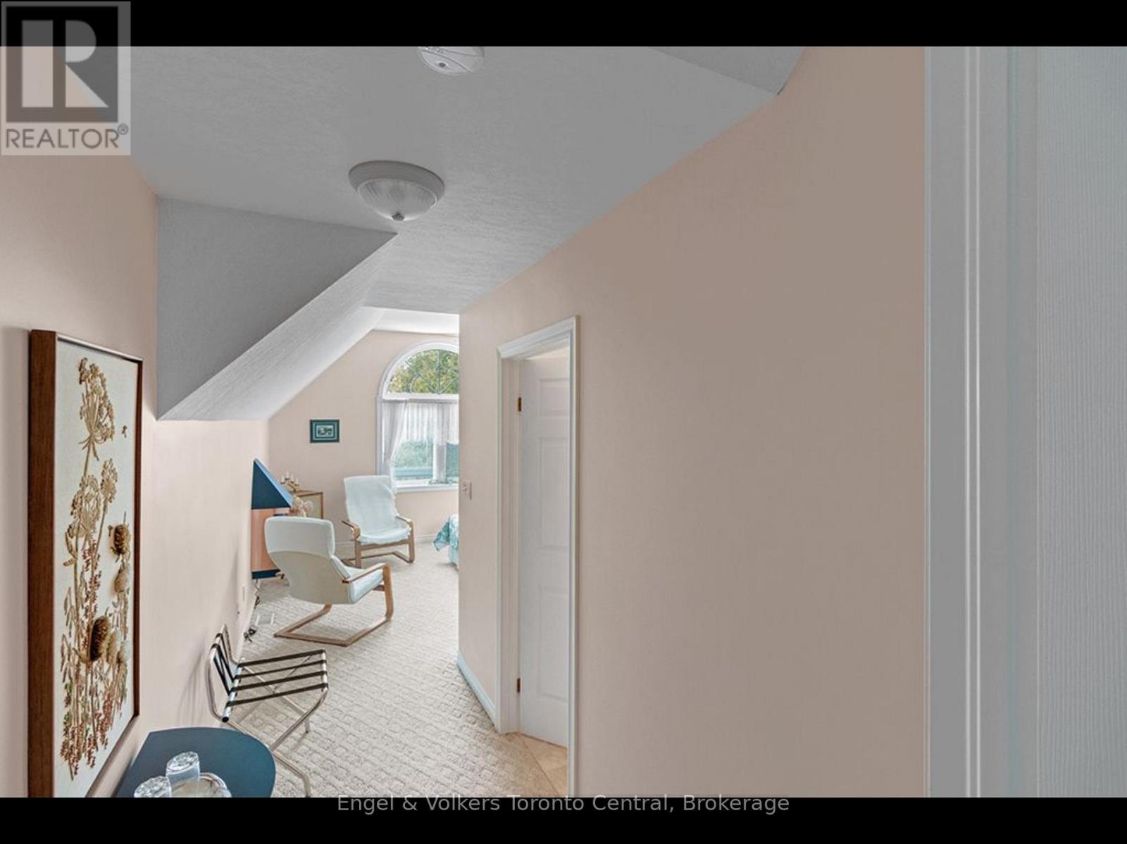 110 Aberdeen Court, Blue Mountains, Ontario  N0H 1J0 - Photo 15 - X12608394