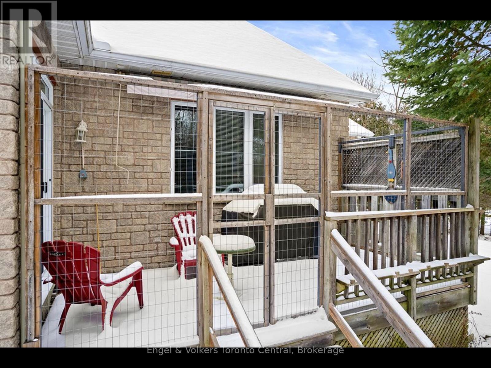 110 Aberdeen Court, Blue Mountains, Ontario  N0H 1J0 - Photo 26 - X12608394