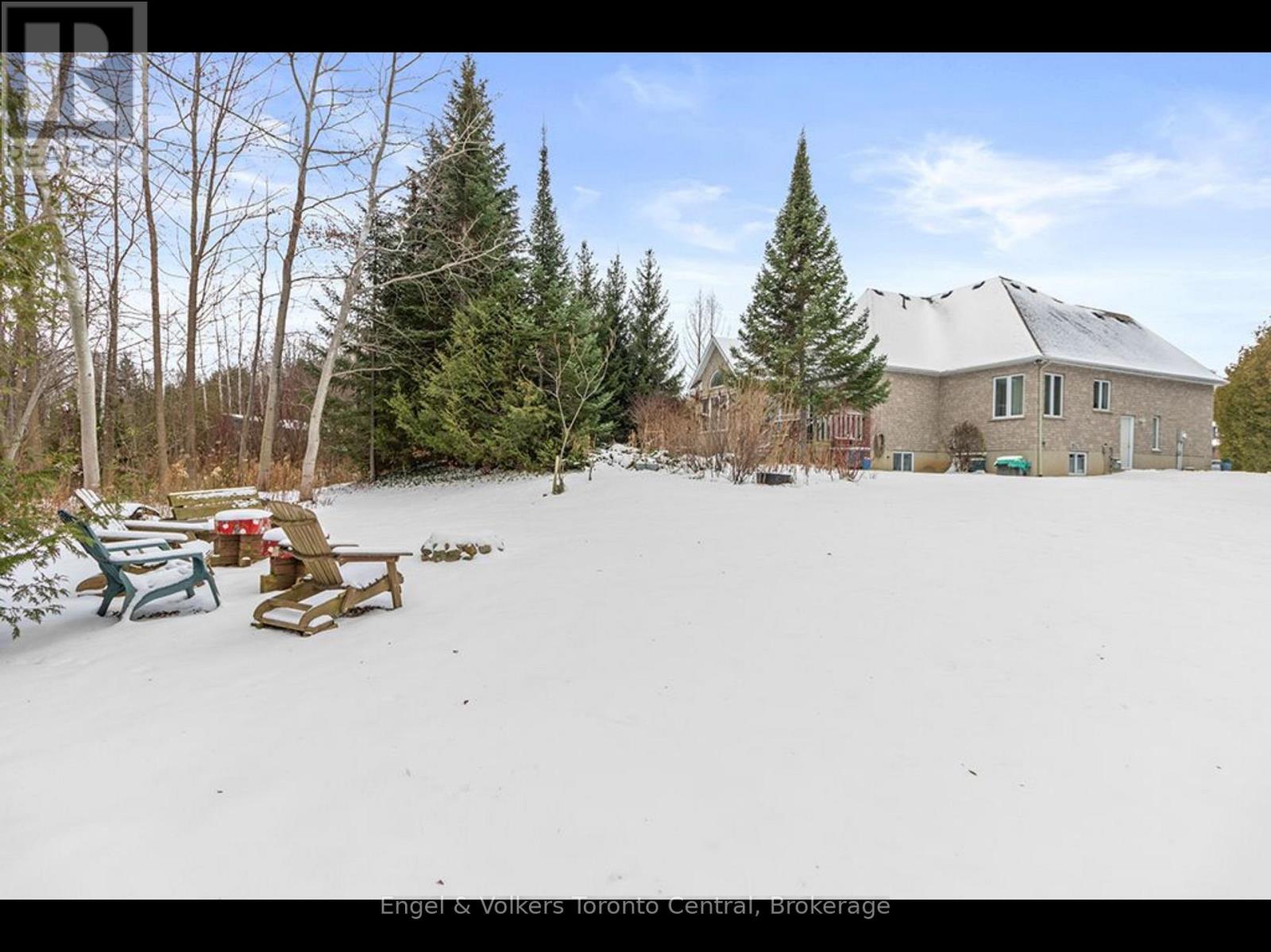 110 Aberdeen Court, Blue Mountains, Ontario  N0H 1J0 - Photo 30 - X12608394