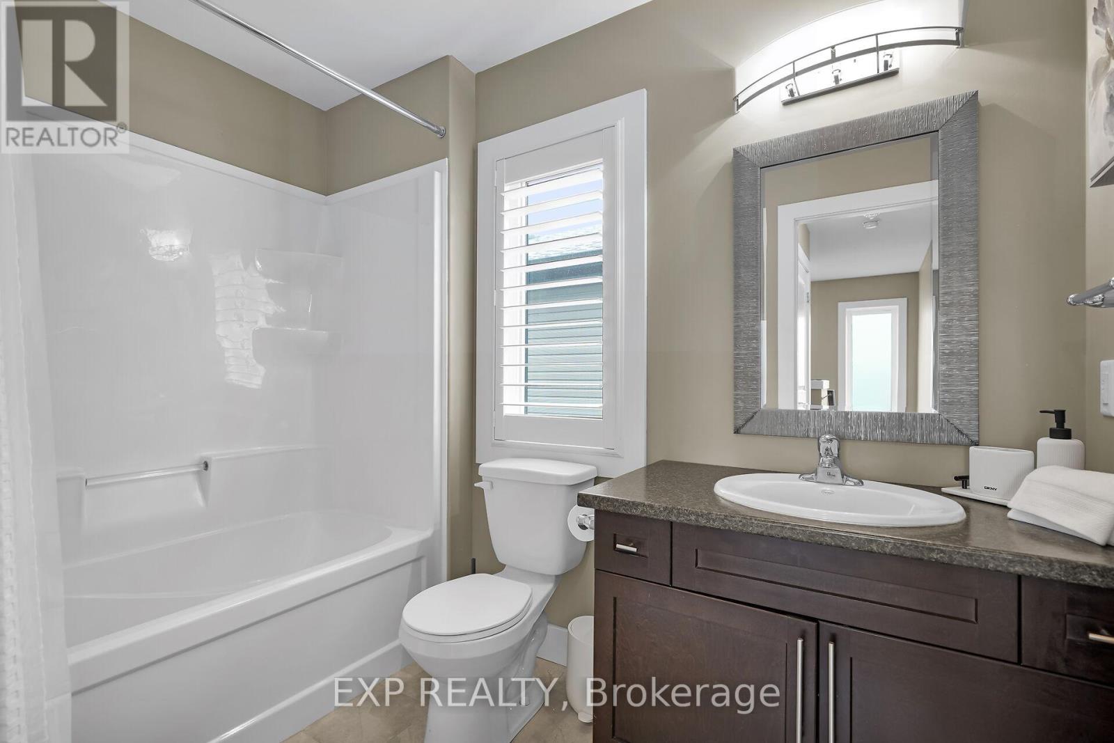 2221 Tribalwood Street, London North, Ontario  N6G 0R4 - Photo 22 - X12372783