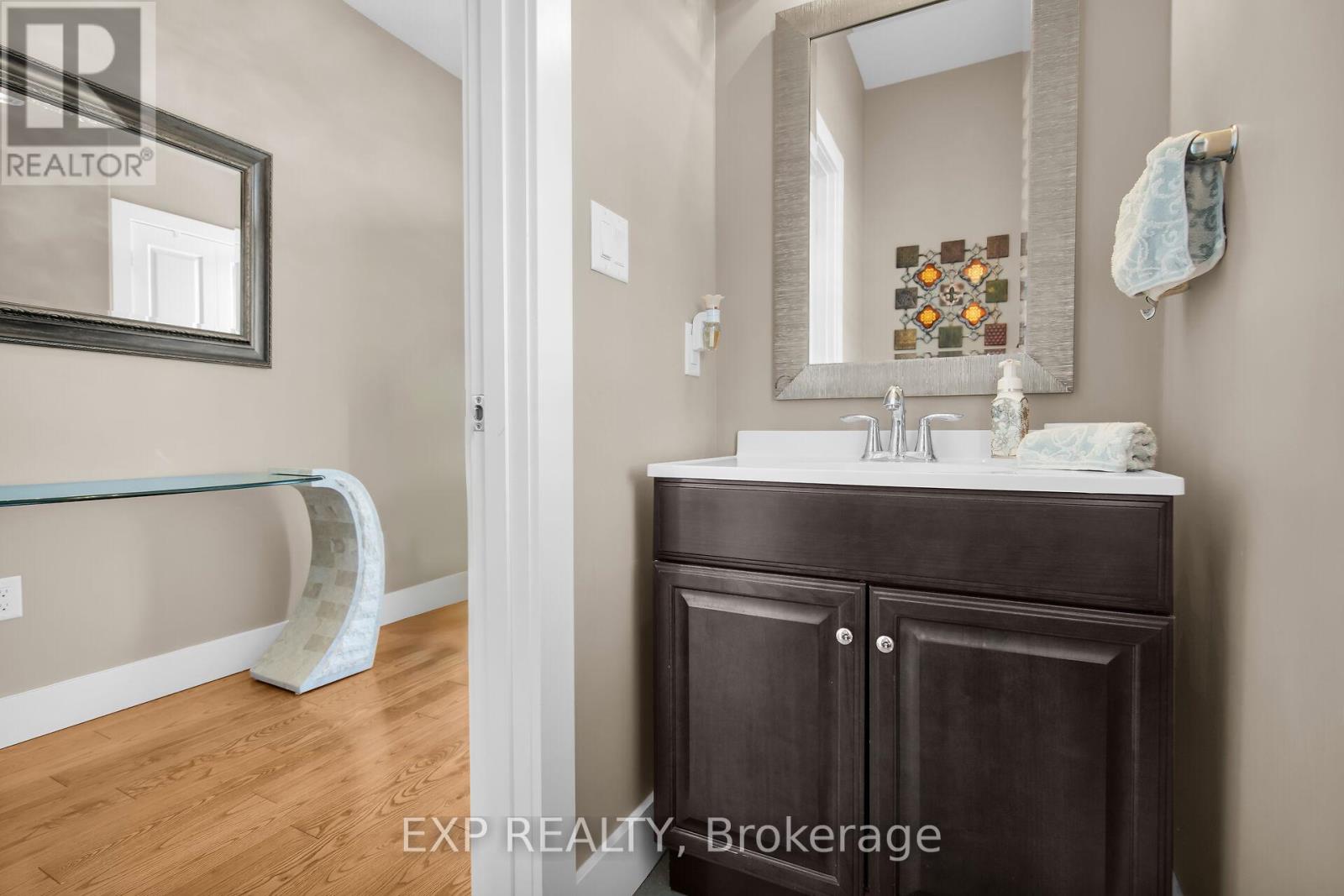 2221 Tribalwood Street, London North, Ontario  N6G 0R4 - Photo 6 - X12372783