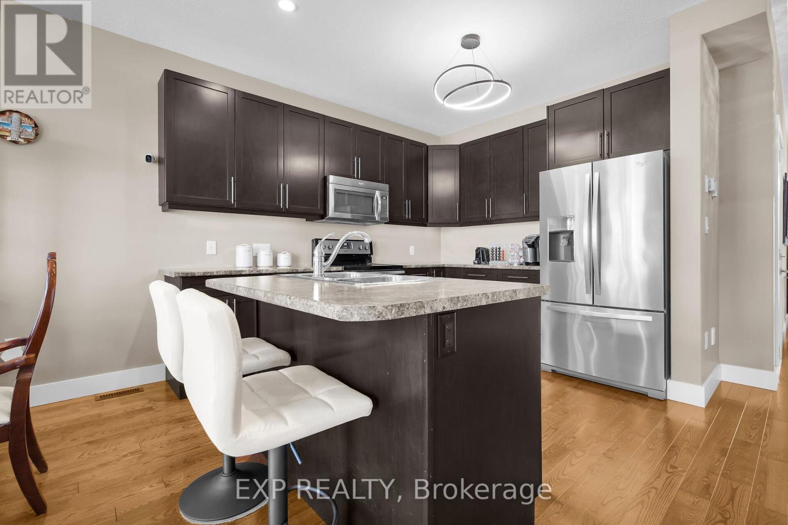 2221 Tribalwood Street, London North, Ontario  N6G 0R4 - Photo 8 - X12372783