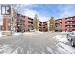 104, 610 Signal Road Thickwood