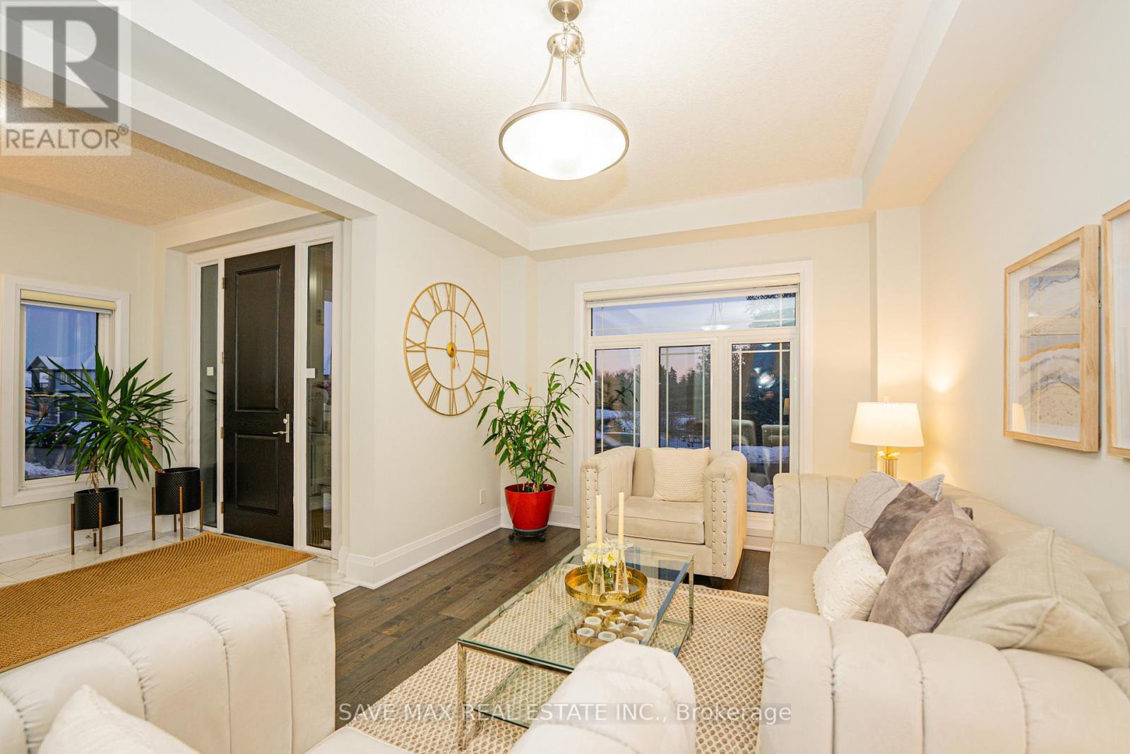 26 Falconridge Drive, Kitchener, Ontario  N2K 0G1 - Photo 7 - X12517922