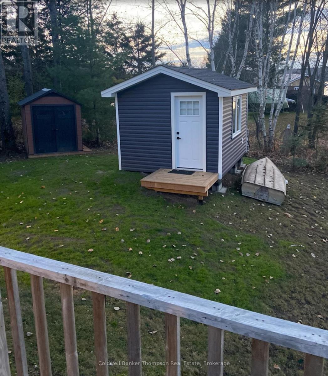 26 Spruce Lane, Magnetawan, Ontario P0A 1C0 - Photo 21 - X12608370