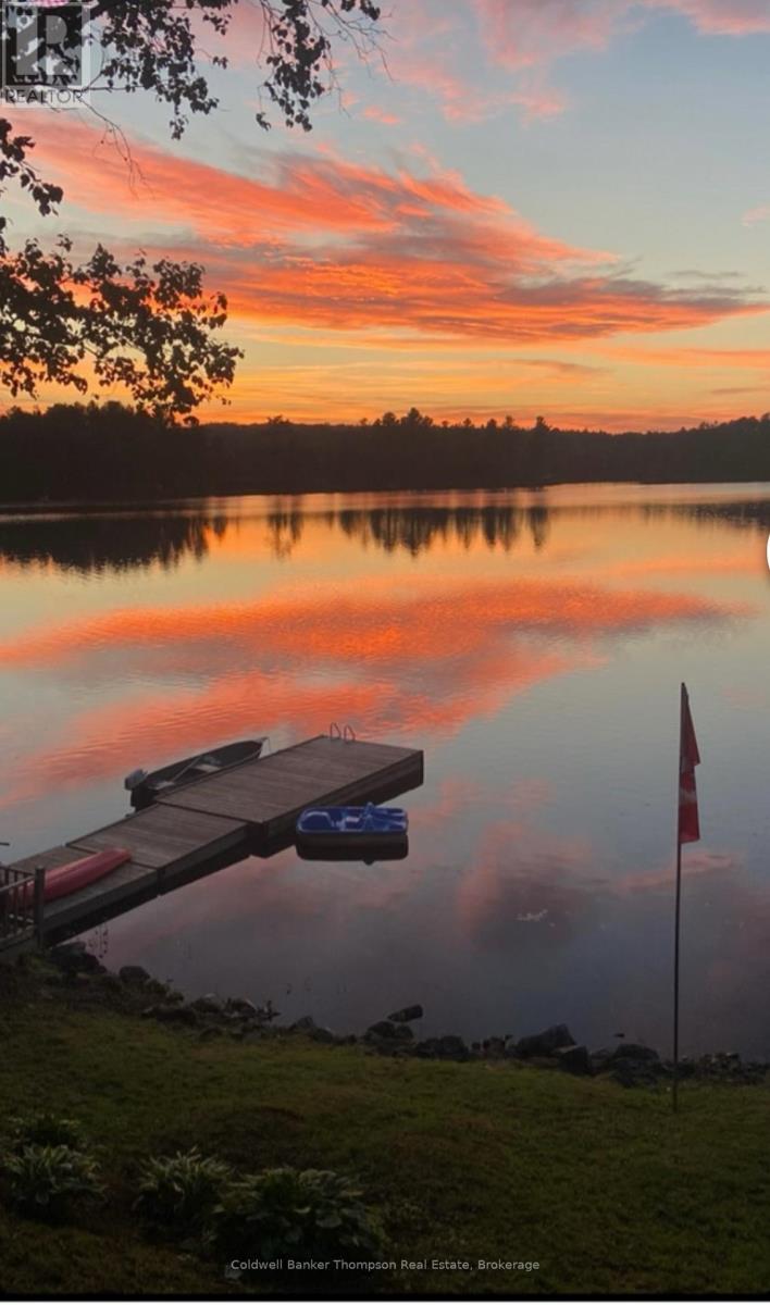 26 Spruce Lane, Magnetawan, Ontario P0A 1C0 - Photo 28 - X12608370