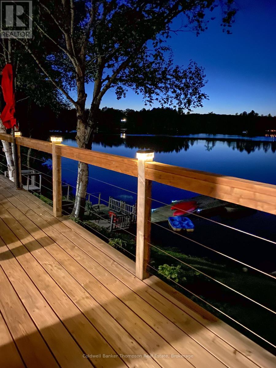 26 Spruce Lane, Magnetawan, Ontario P0A 1C0 - Photo 16 - X12608370