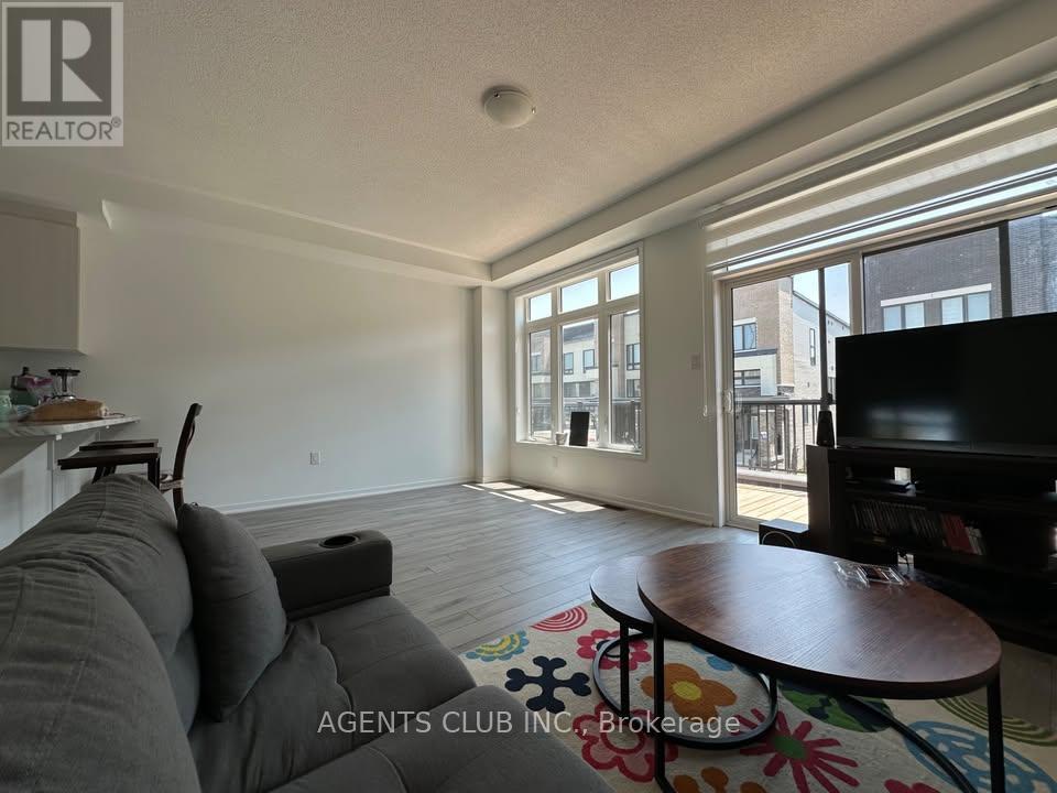 Room-C - 761 Conlin Road E, Oshawa, Ontario L1K 3G4 - Photo 3 - E12608406