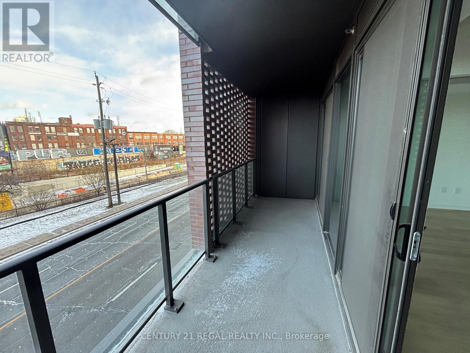 309 - 2625 Dundas Street W, Toronto, Ontario  M6P 1X9 - Photo 12 - W12608410