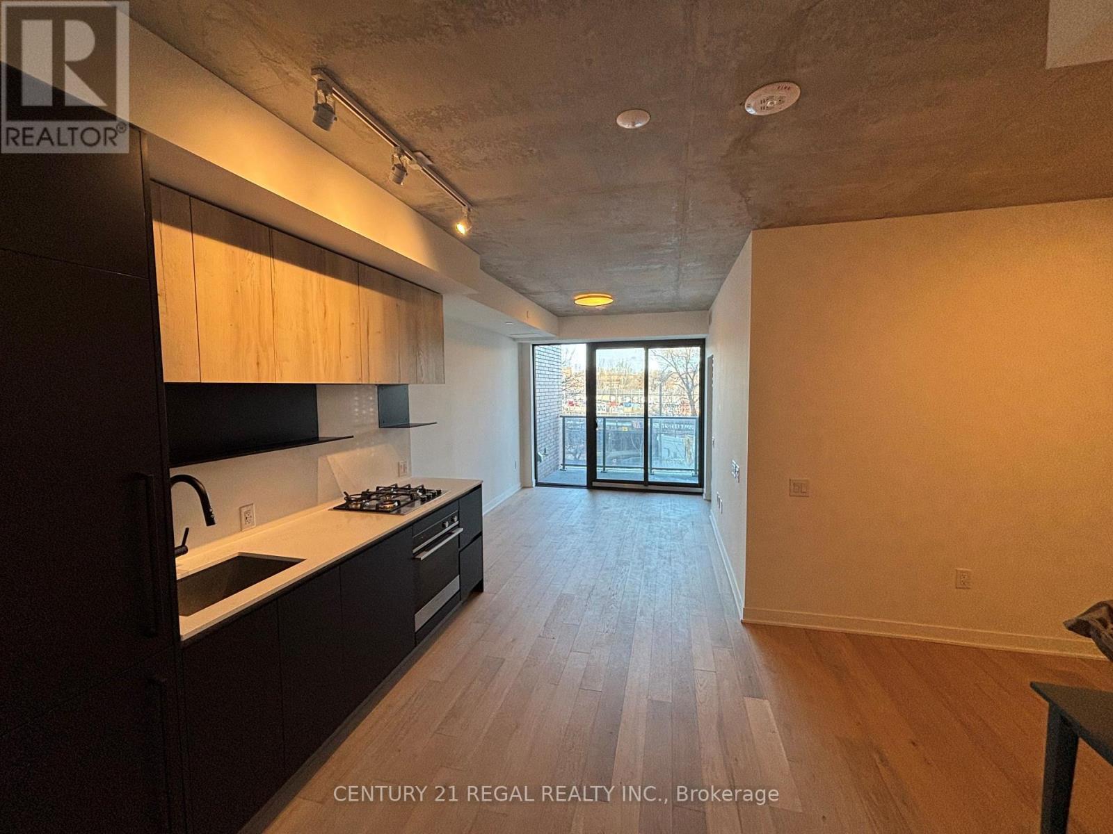 309 - 2625 Dundas Street W, Toronto, Ontario  M6P 1X9 - Photo 8 - W12608410