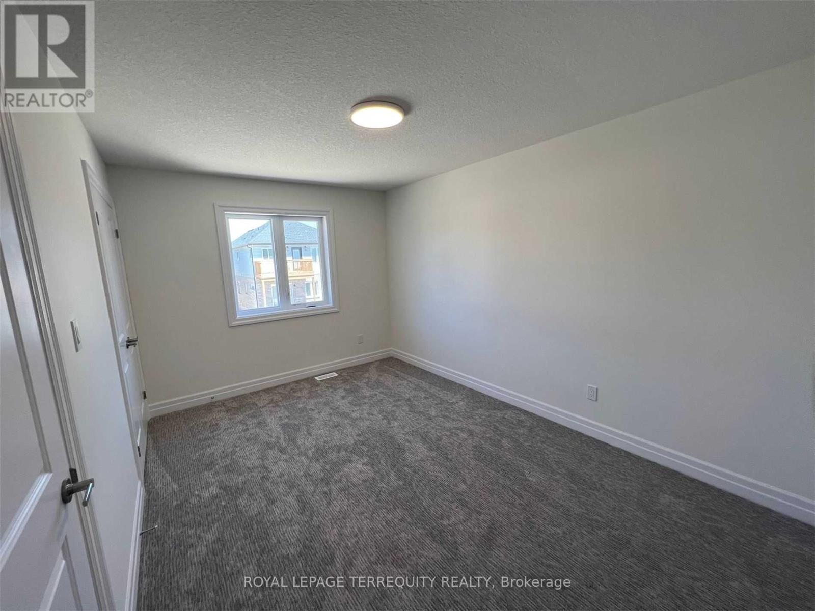 Main - 2944 Biddulph Street, London South, Ontario  N6L 0A8 - Photo 10 - X12608408