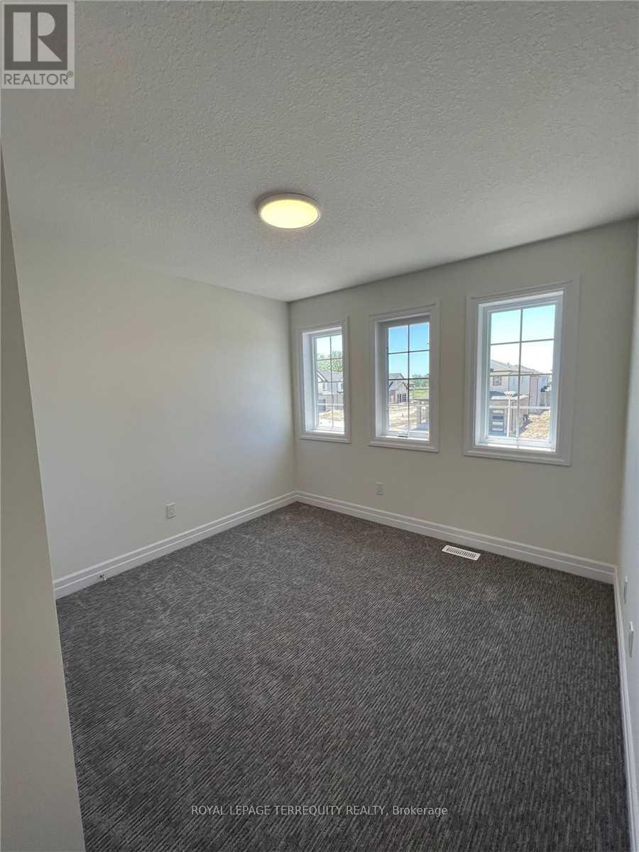 Main - 2944 Biddulph Street, London South, Ontario  N6L 0A8 - Photo 6 - X12608408