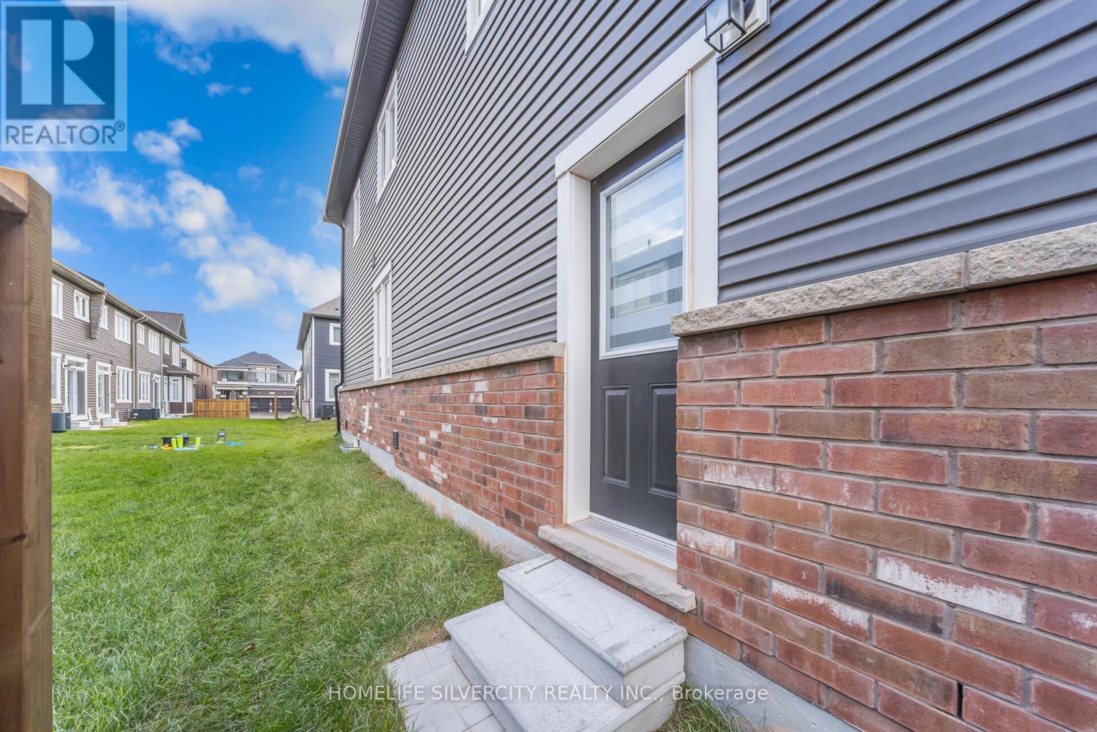 96 Brown Street, Erin, Ontario N0B 1T0 - Photo 40 - X12608412