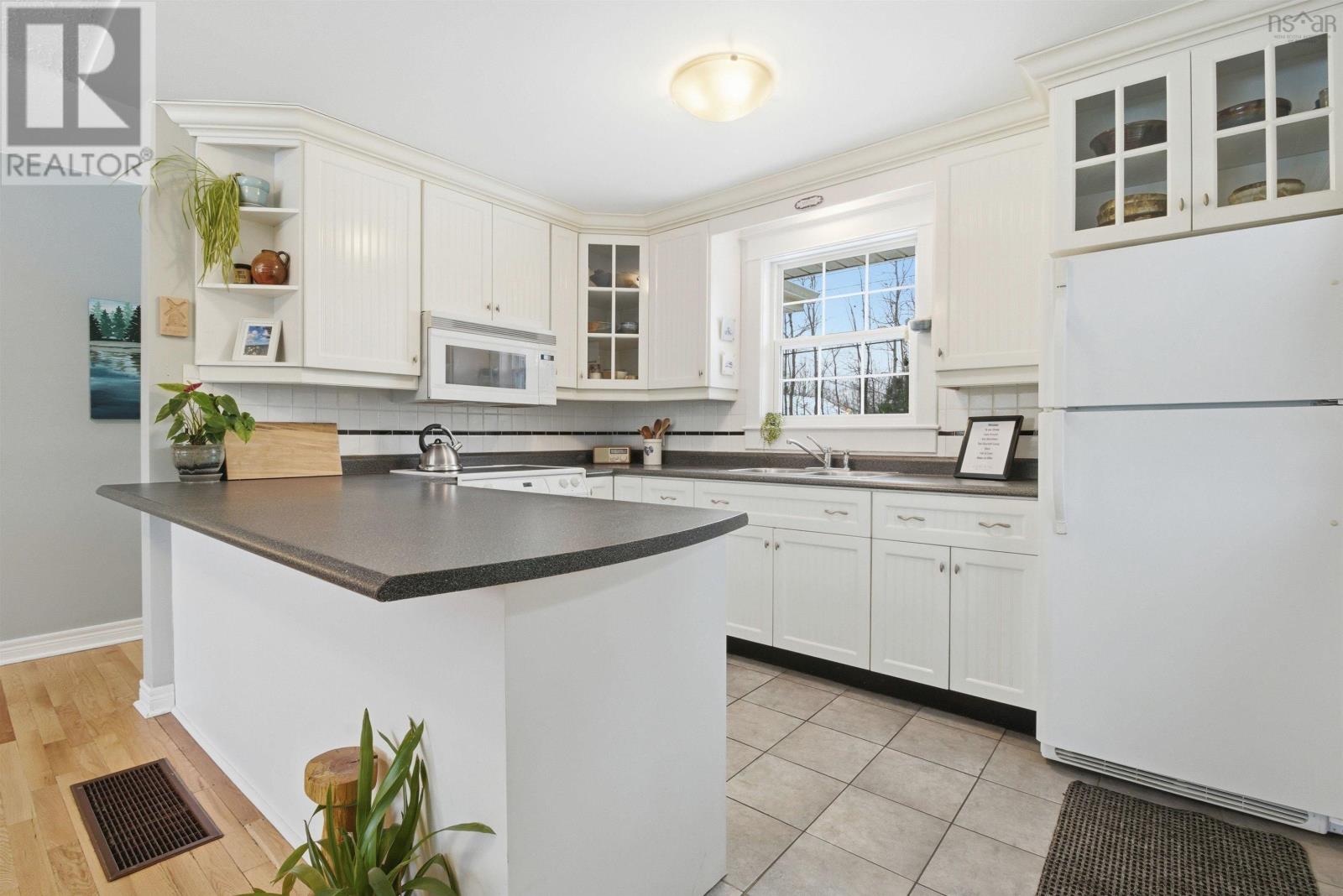 17 Tower View Road, Enfield, Nova Scotia  B2T 1H1 - Photo 11 - 202529039