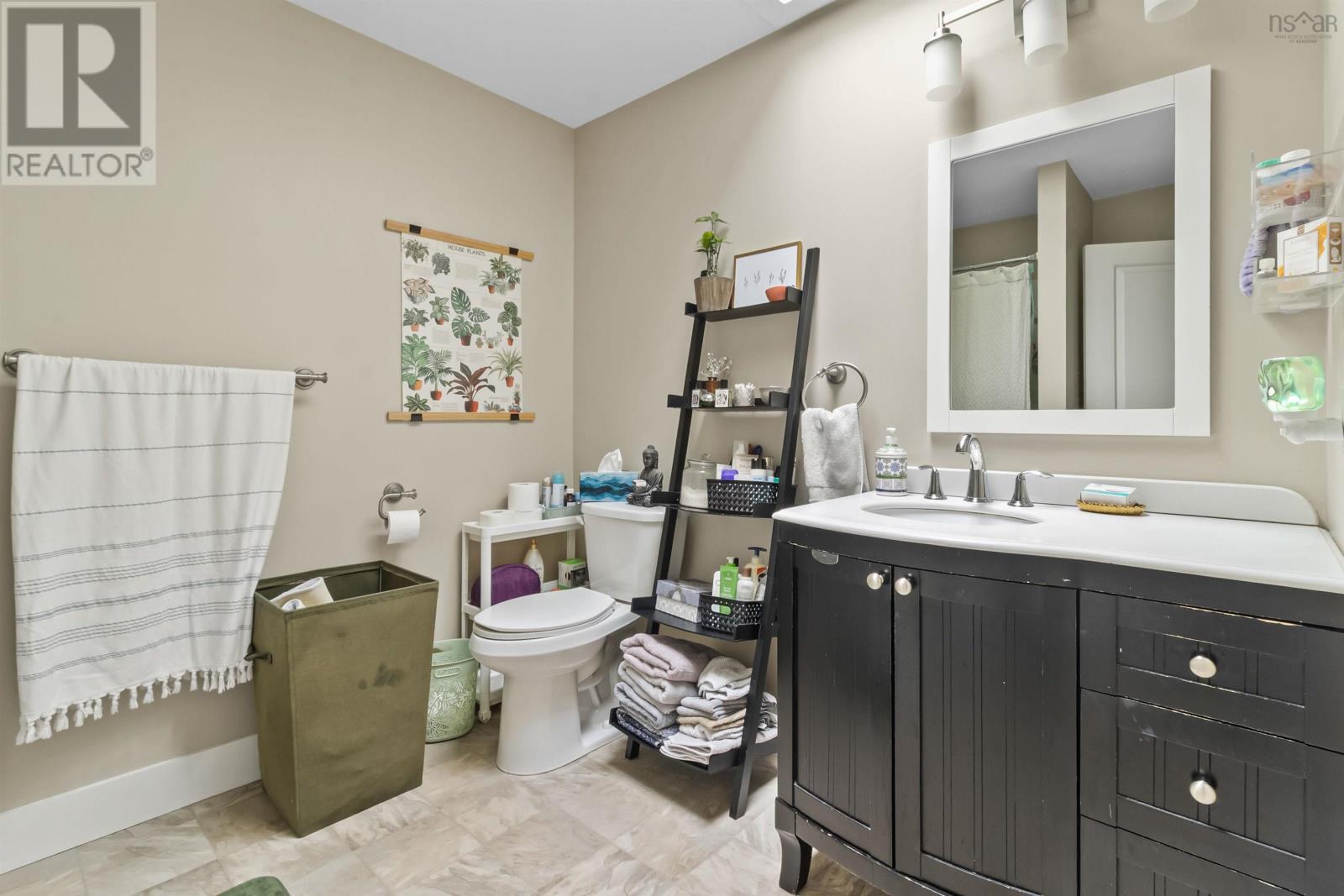 17 Chadwick Street, Dartmouth, Nova Scotia  B2Y 2M2 - Photo 9 - 202525104