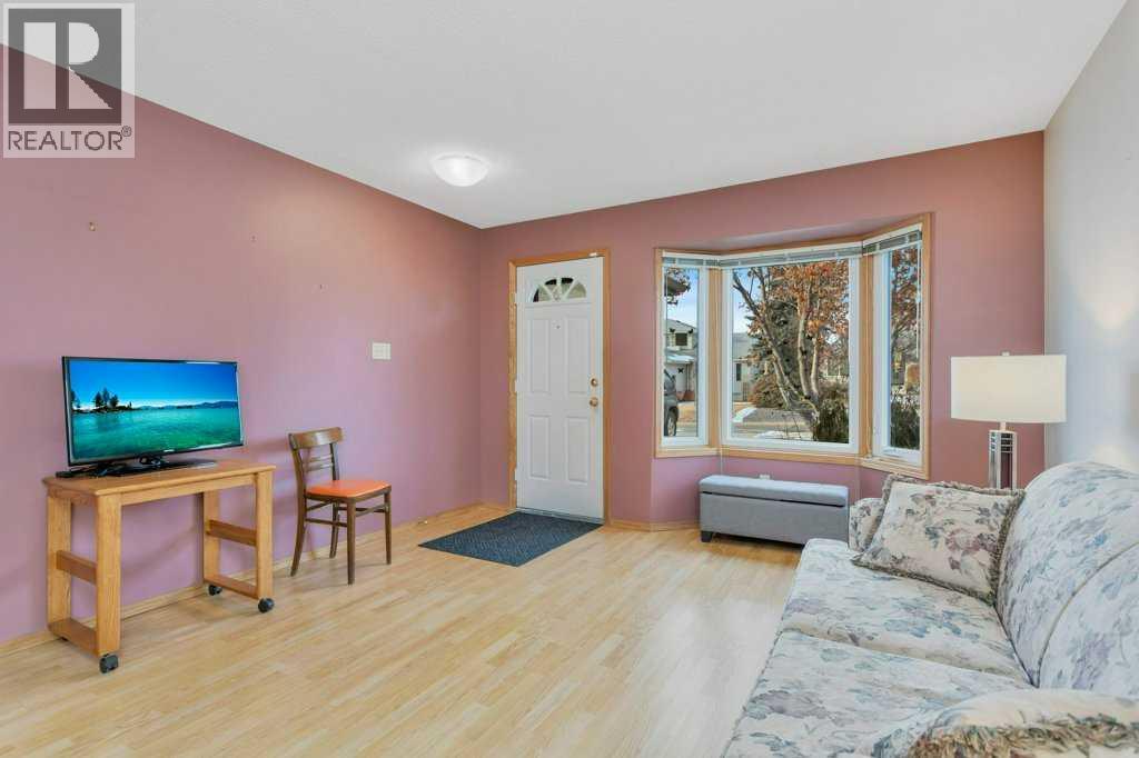 4615 52 Street, Rimbey, Alberta  T0C 2J0 - Photo 8 - A2272886