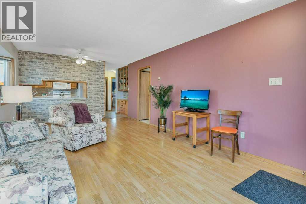 4615 52 Street, Rimbey, Alberta  T0C 2J0 - Photo 7 - A2272886