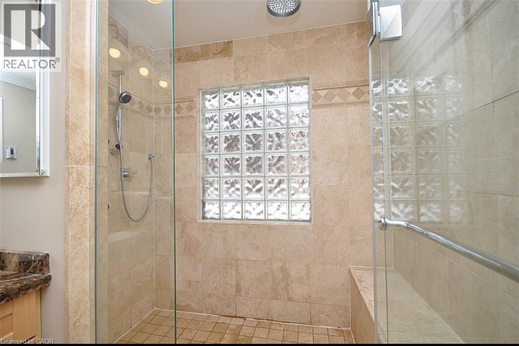 225 Forestwood Drive, Oakville, Ontario L6J 4E5 - Photo 36 - 40792274