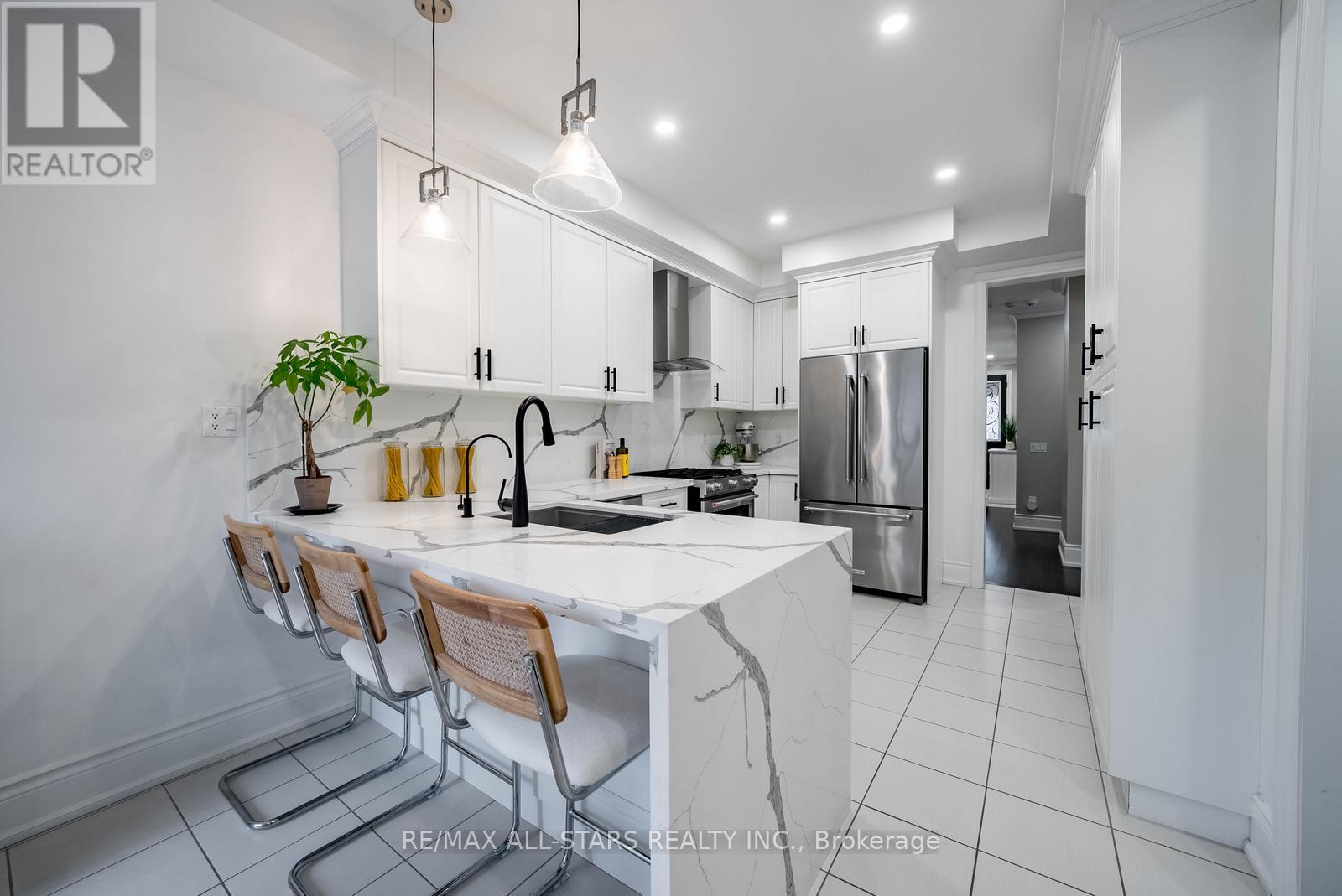 19 Kettle Valley Trail, King, Ontario  L7B 0N3 - Photo 11 - N12478002