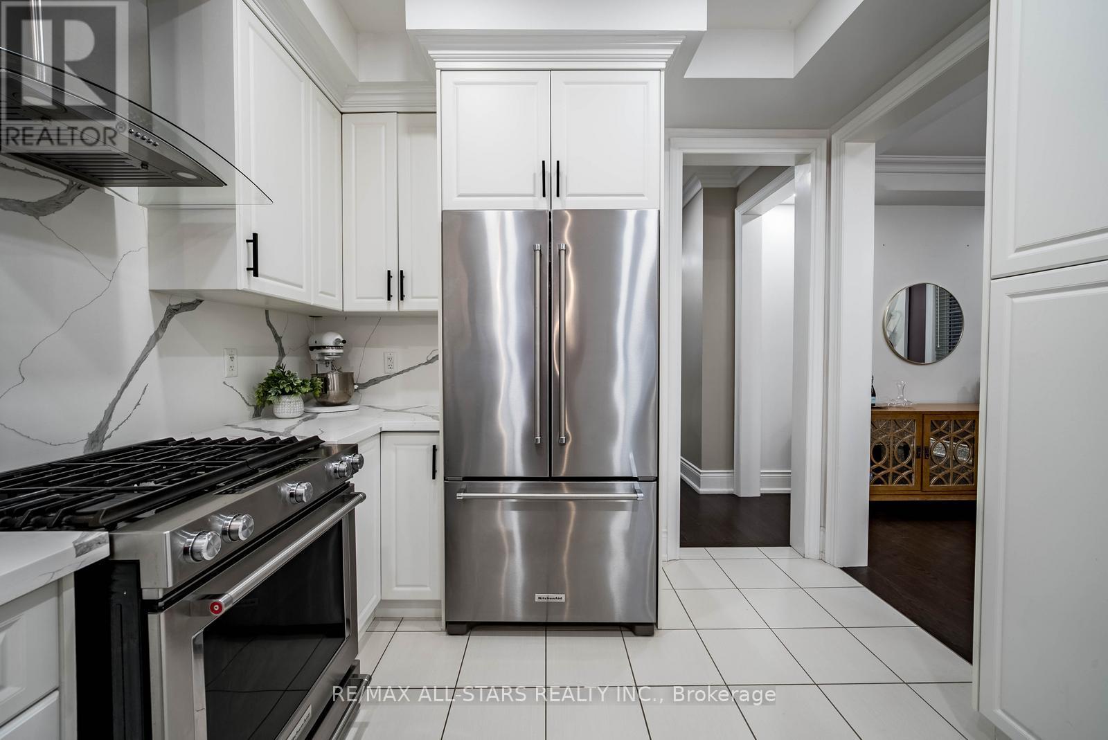 19 Kettle Valley Trail, King, Ontario  L7B 0N3 - Photo 13 - N12478002