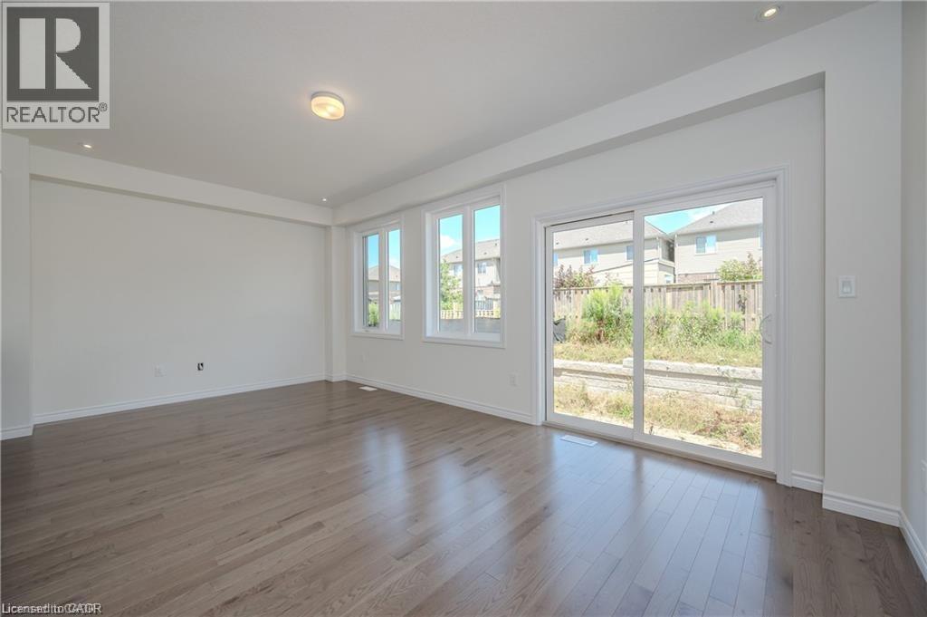 306 Robert Woolner Street, Ayr, Ontario  N0B 1E0 - Photo 3 - 40788074