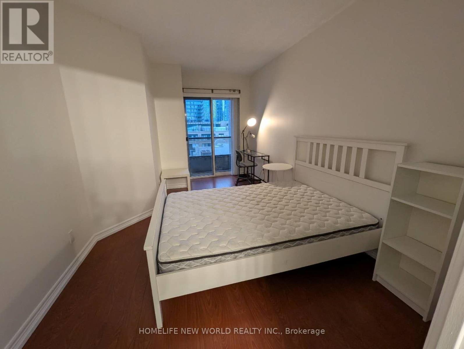 2008 - 55 Bloor Street E, Toronto, Ontario  M4W 1A9 - Photo 6 - C12608432