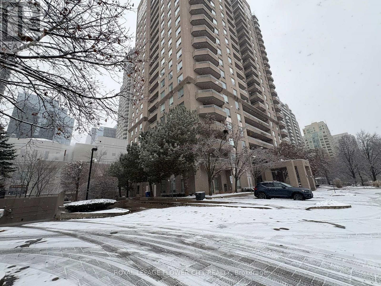 209 - 35 Empress Avenue, Toronto, Ontario  M2N 6T3 - Photo 2 - C12608442