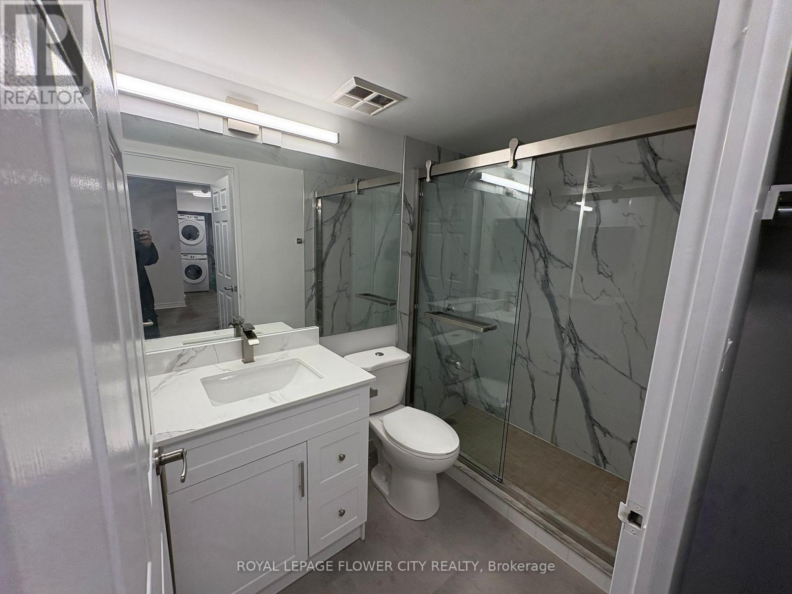 209 - 35 Empress Avenue, Toronto, Ontario  M2N 6T3 - Photo 5 - C12608442