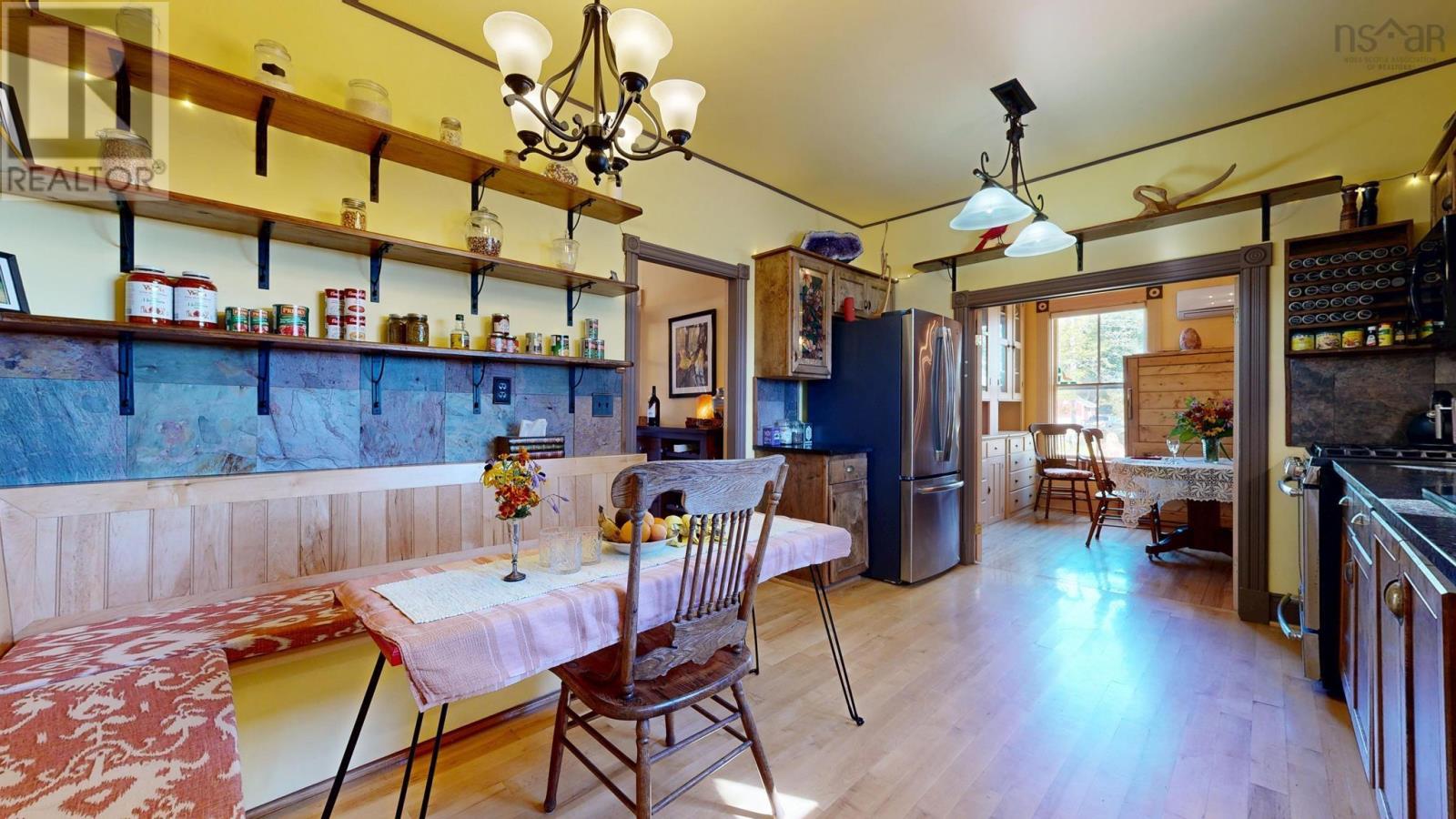 132 Hall Street, Lockeport, Nova Scotia  B0T 1L0 - Photo 12 - 202528749