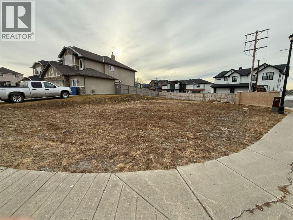 467 East Lakeview Road, Chestermere, Alberta  T1X 0A2 - Photo 6 - A2270981