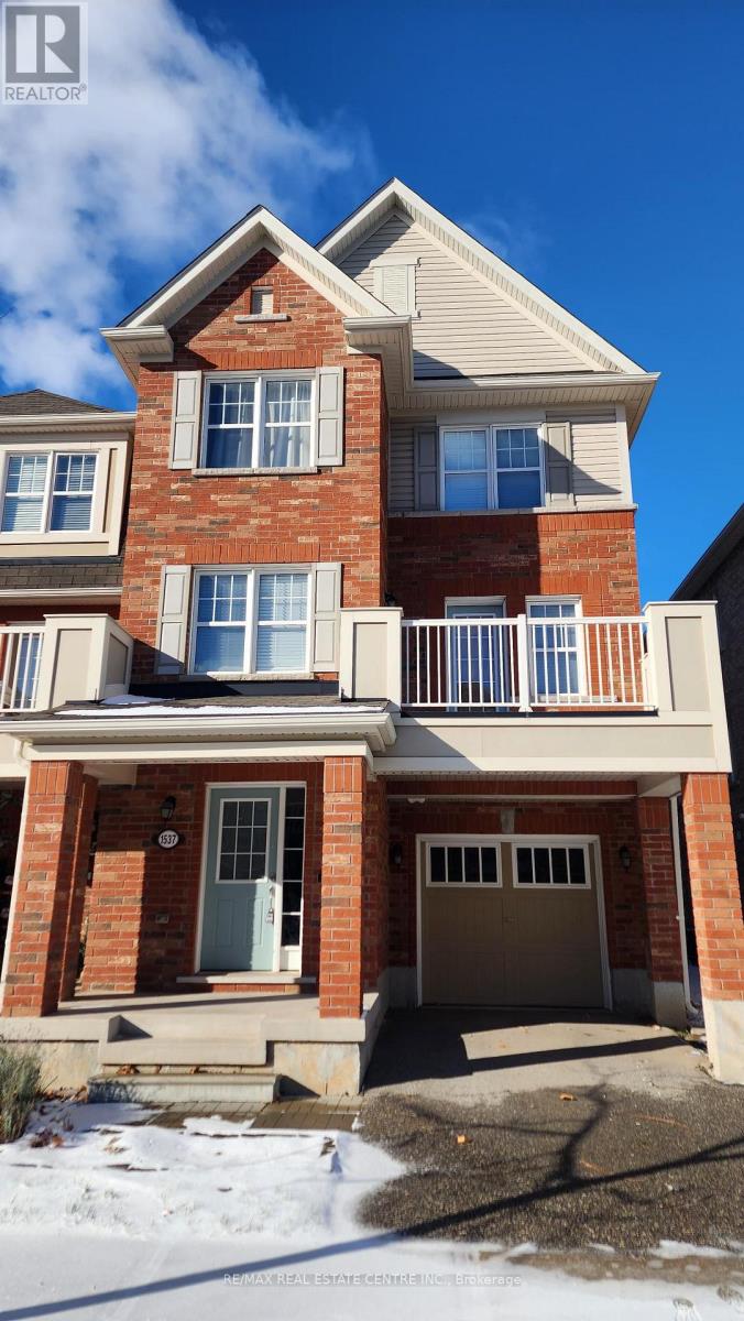 1537 HUSBAND PLACE, Milton, Ontario