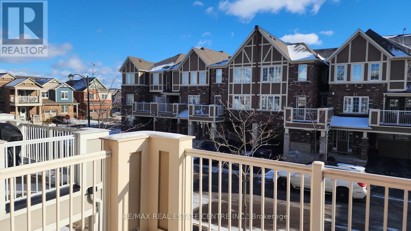 1537 Husband Place, Milton, Ontario  L9T 5K9 - Photo 6 - W12608436