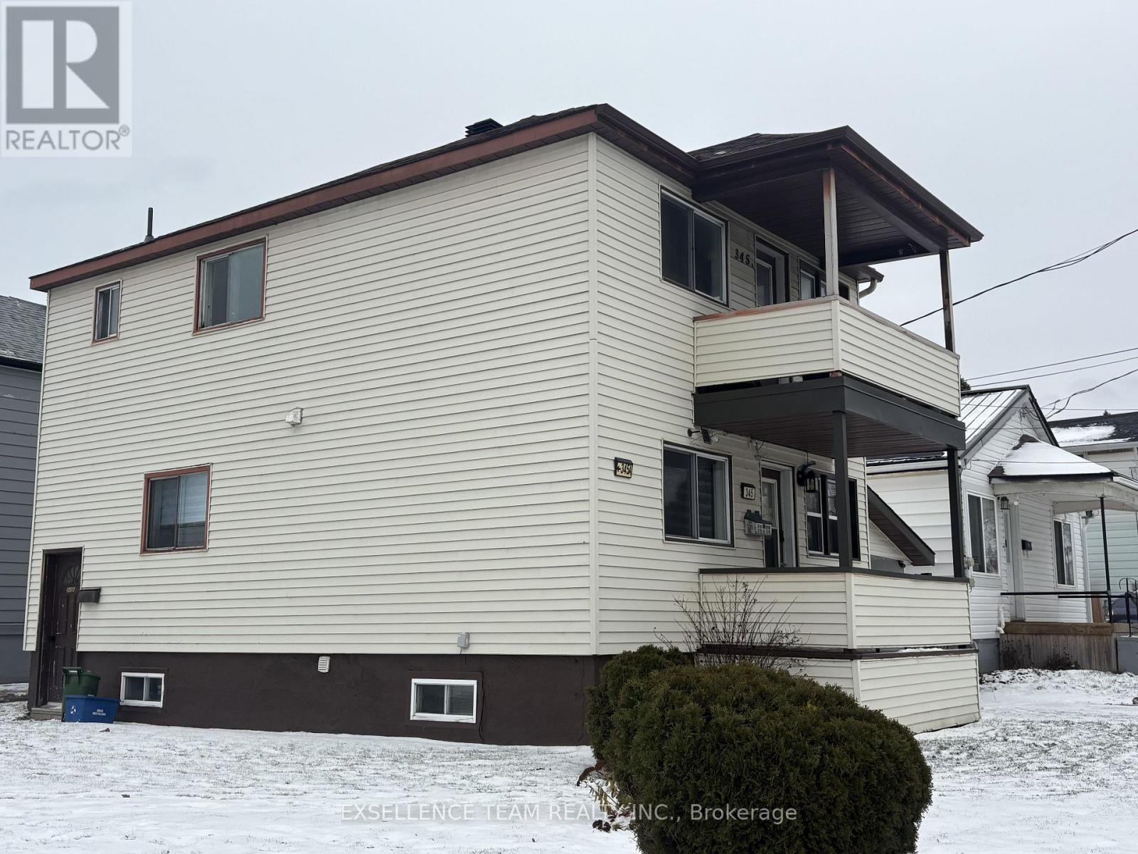 345 St Felix Street E, Cornwall, Ontario  K6H 5A7 - Photo 2 - X12608494