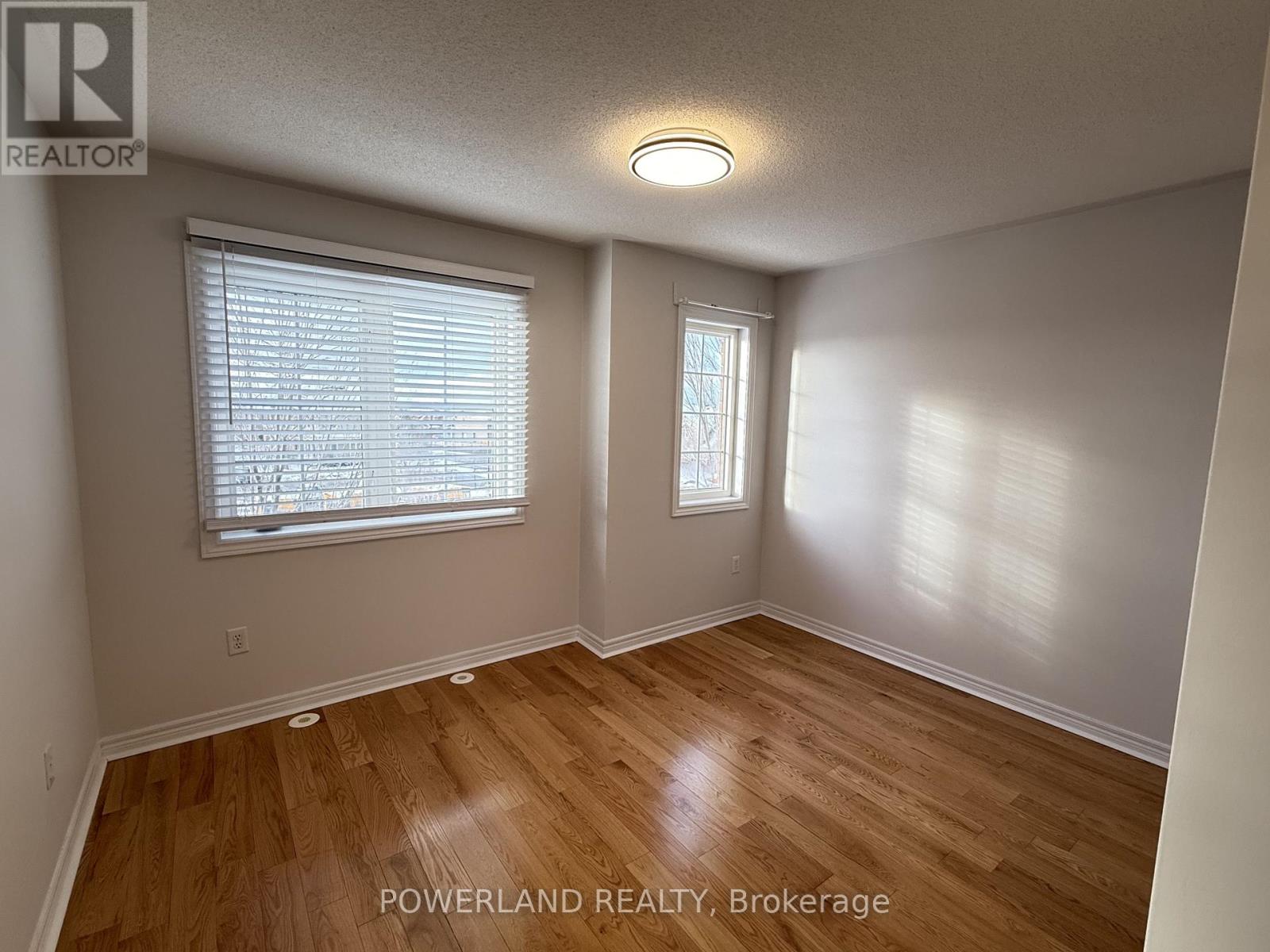 2700 Bur Oak Avenue, Markham, Ontario  L6B 1H9 - Photo 10 - N12587746